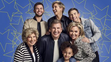 Chrisley Knows Best, from left: Faye Chrisley, Chase Chrisley, Todd Chrisley, Savannah Chrisley, Chloe Chrisley, Julie Chrisley, Grayson Chrisley, (Season 8, premiered July 9, 2020).