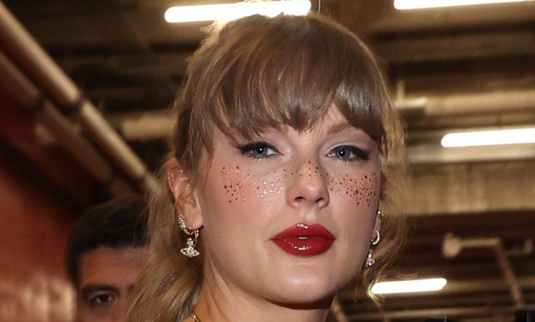Thanks to Taylor Swift, Glitter Freckles Have Been Trending Since October—How to Pull Them Off Like a Celeb