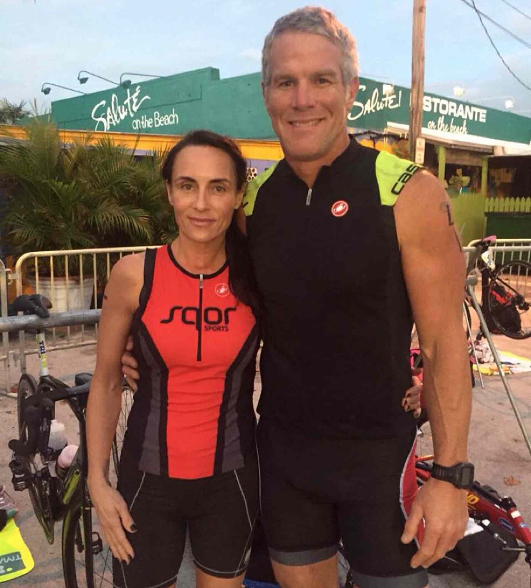 Brett Favre and Deanna Favre.
