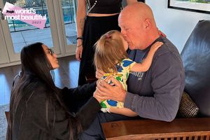 bruce willis cuddles lou in sweet photo