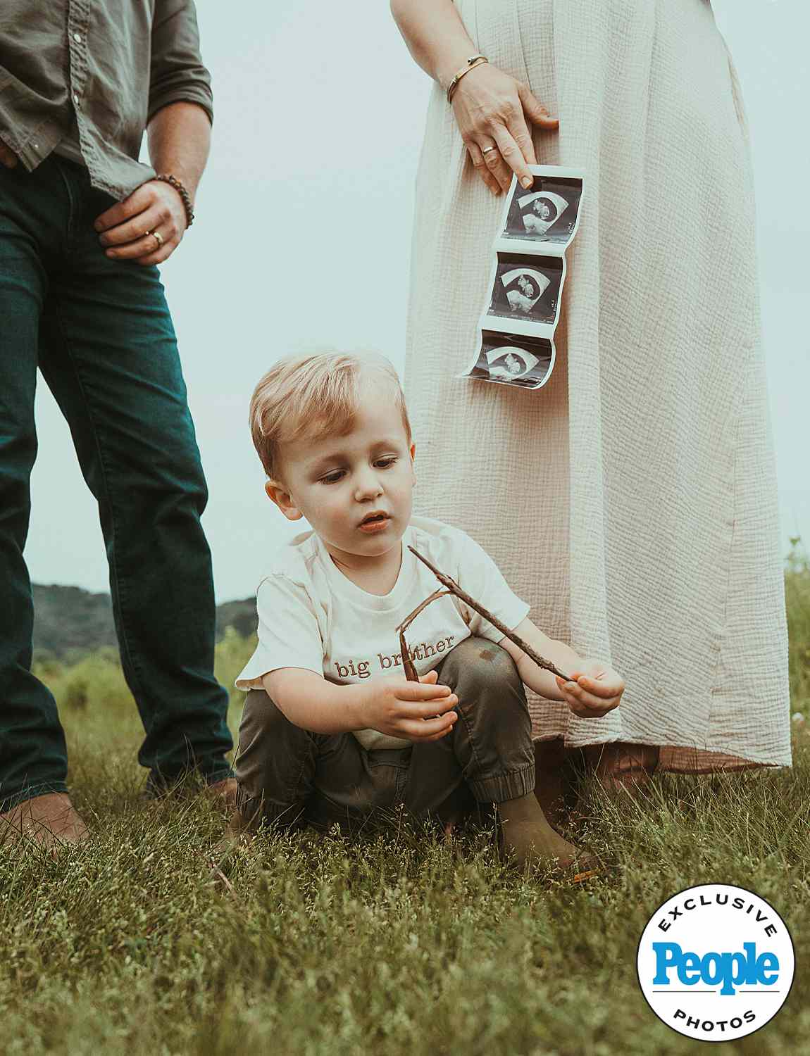 Drake and Alex White are expecting a second child.