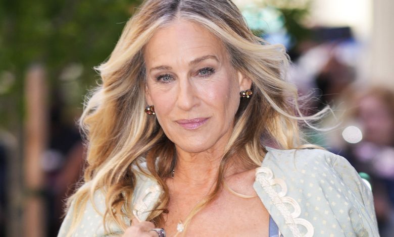 Carrie Bradshaw (I Mean, Sarah Jessica Parker) Just Posted This TikTok-Viral Lip Product on Her IG