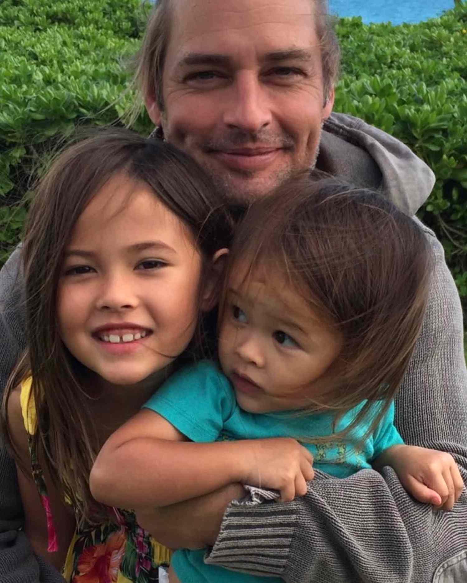 Josh Holloway and his kids