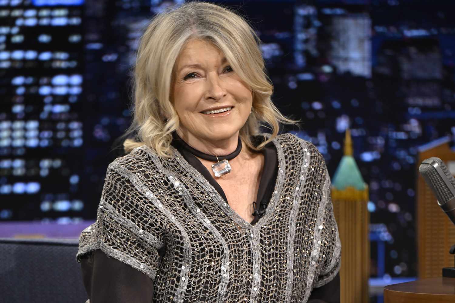  Martha Stewart during an interview on THE TONIGHT SHOW STARRING JIMMY FALLON