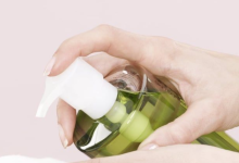 Homemade hydrating facial toners for dry skin to use this summer