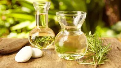 Rosemary water vs Rosemary oil: Which one is better for hair growth?