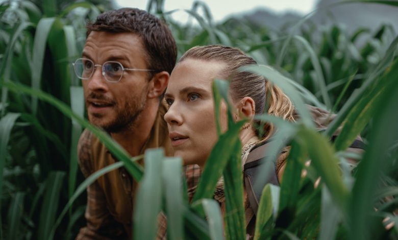 Jonathan Bailey and Scarlett Johansson in 'Jurassic World Rebirth.'
Courtesy of Universal
...
