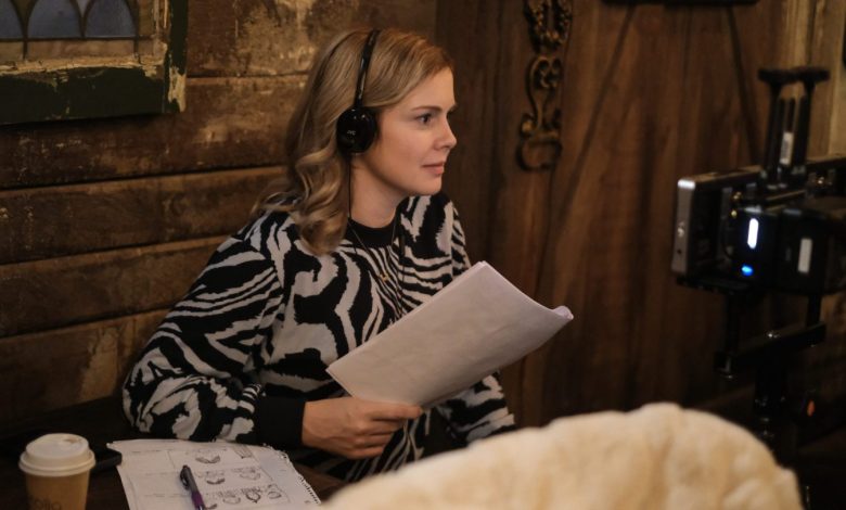 ‘Ghosts’ Star Rose McIver Talks Moonlighting on Her Own Series