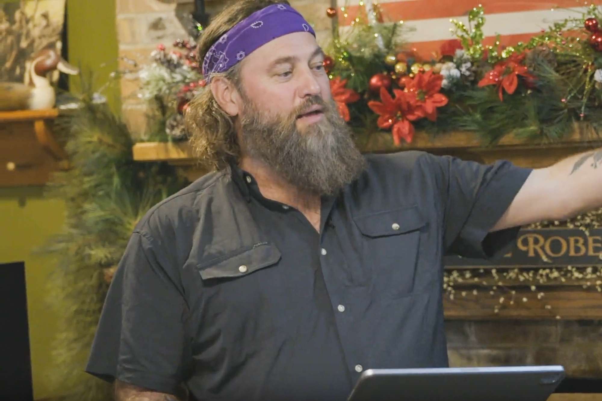 Duck Dynasty: The Revival Honors Late Phil Robertson with a Touching Tribute After His Death