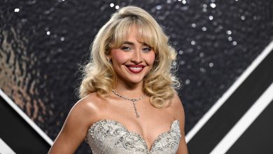 Sabrina Carpenter at the 2024 MTV Video Music Awards held at UBS Arena on September 11, 2024 in Elmont, New York.