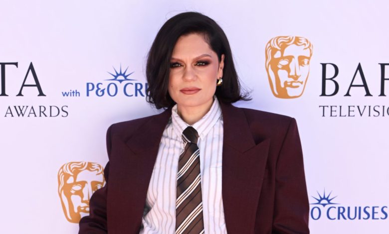 Jessie J Reveals Early Breast Cancer Diagnosis