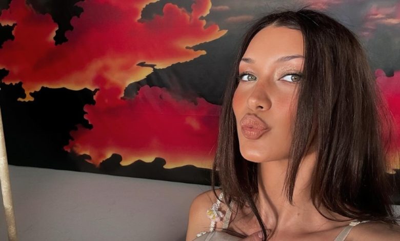 I Gave Myself a Bella Hadid– and Hailey Bieber–Inspired Ice Bath Facial Every Day for 2 Weeks—the Results Say Everything