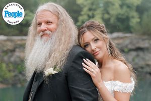 Country Singer Jamey Johnson Marries Brittney Eakins in Timeless Tennessee Wedding with Starry Guestlist