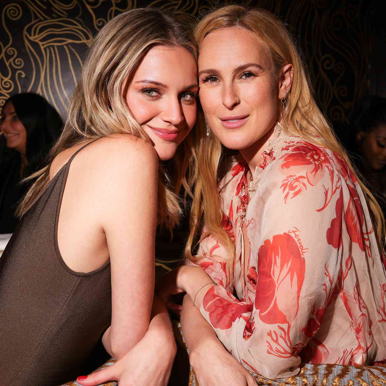 Kelsea Ballerini, Rumer Willis