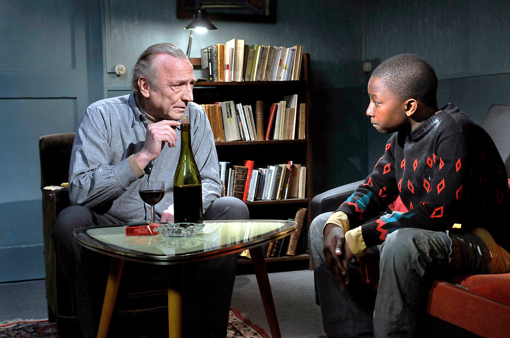 Andre Wilms and Blondin Miguel in 'Le Havre'