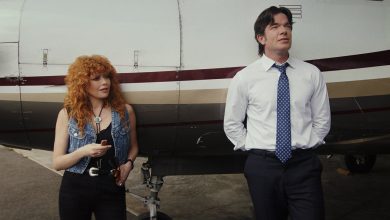 Poker Face, Season 2 (l-r) Natasha Lyonne as Charlie Cale, John Mulaney as Special Agent Daniel Clyde Otis