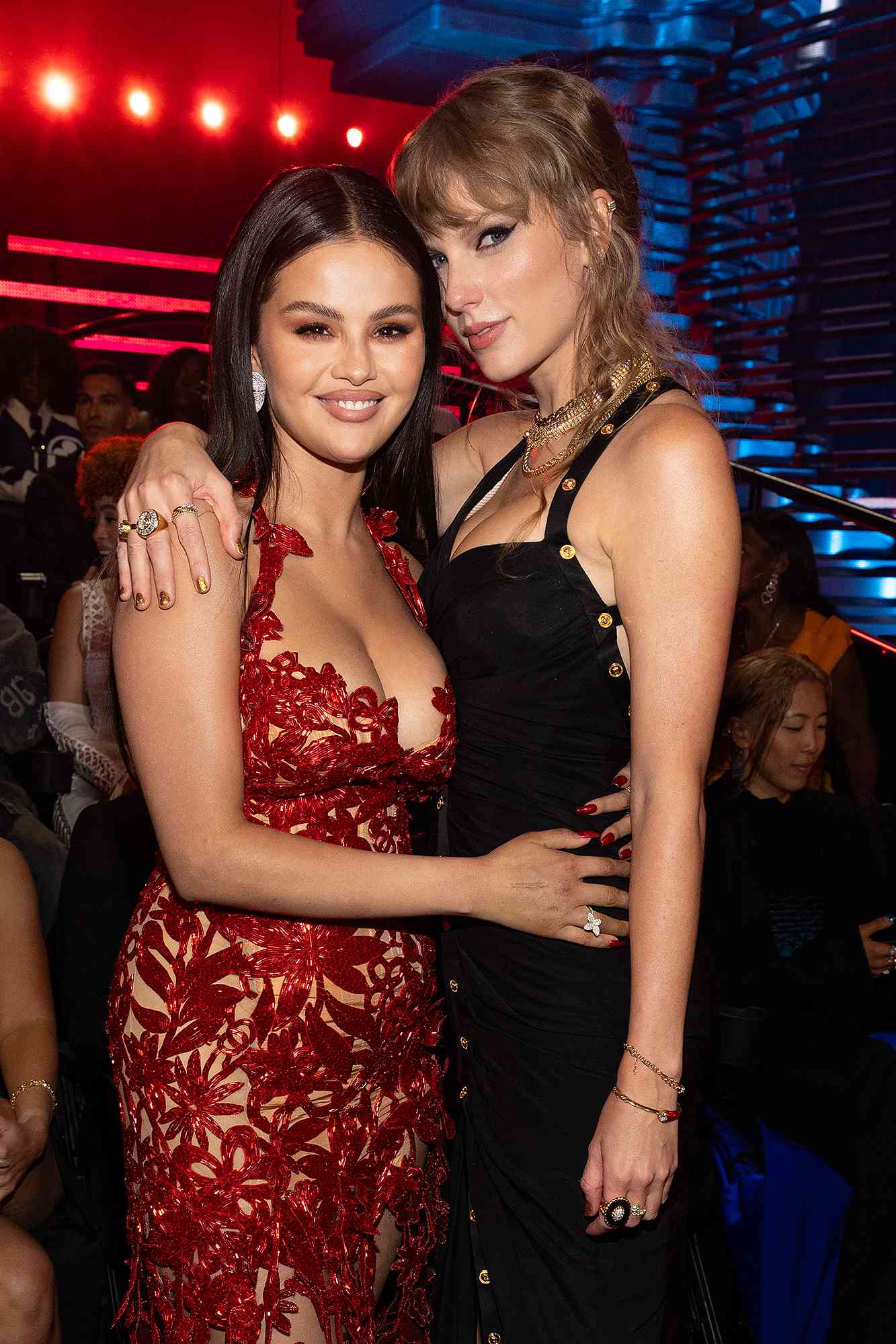 Selena Gomez and Taylor Swift at the 2023 MTV Video Music Awards held at Prudential Center on September 12, 2023 in Newark, New Jersey.