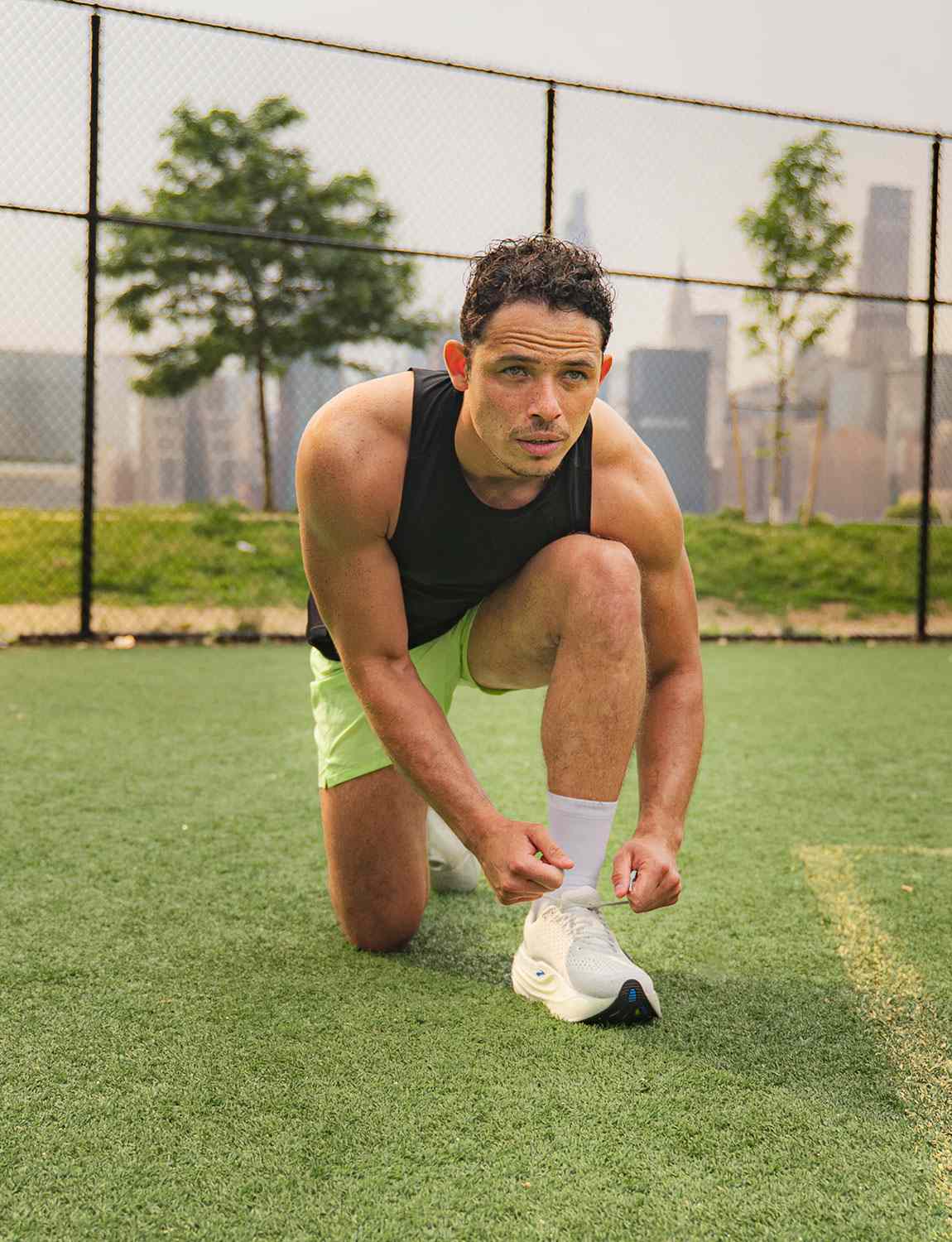 Anthony Ramos Says He Gets Emotional During Marathon Training, Recalls Crying Out to Late Dad: 'I Need You'
