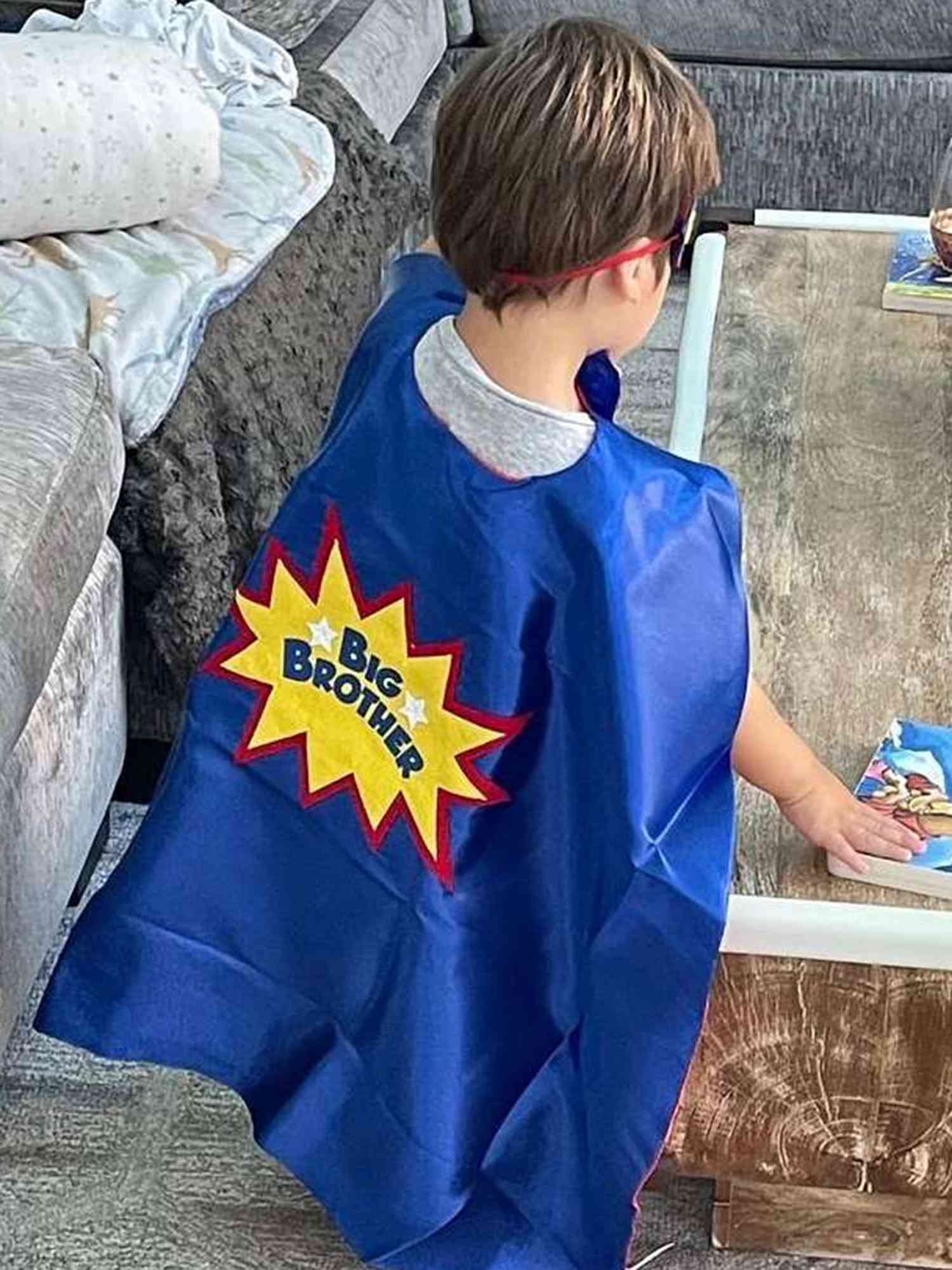 Danielle Fishel son Adler