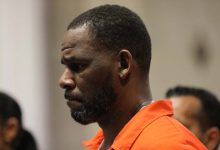Singer R. Kelly appears during a hearing at the Leighton Criminal Courthouse on September 17, 2019 in Chicago, Illinois.  Kelly is facing multiple sexual assault charges and is being held without bail.  