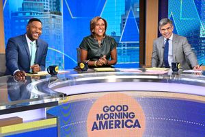 Michael Strahan, Robin Roberts and George Stephanopoulos on 'Good Morning America.'