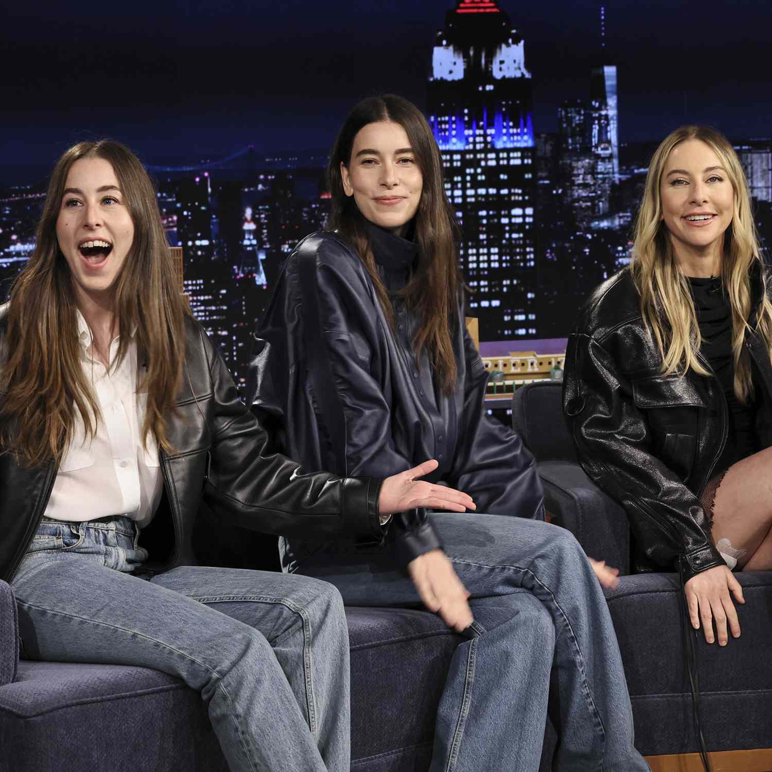 Alana Haim, Danielle Haim, & Este Haim during an interview on THE TONIGHT SHOW STARRING JIMMY FALLON