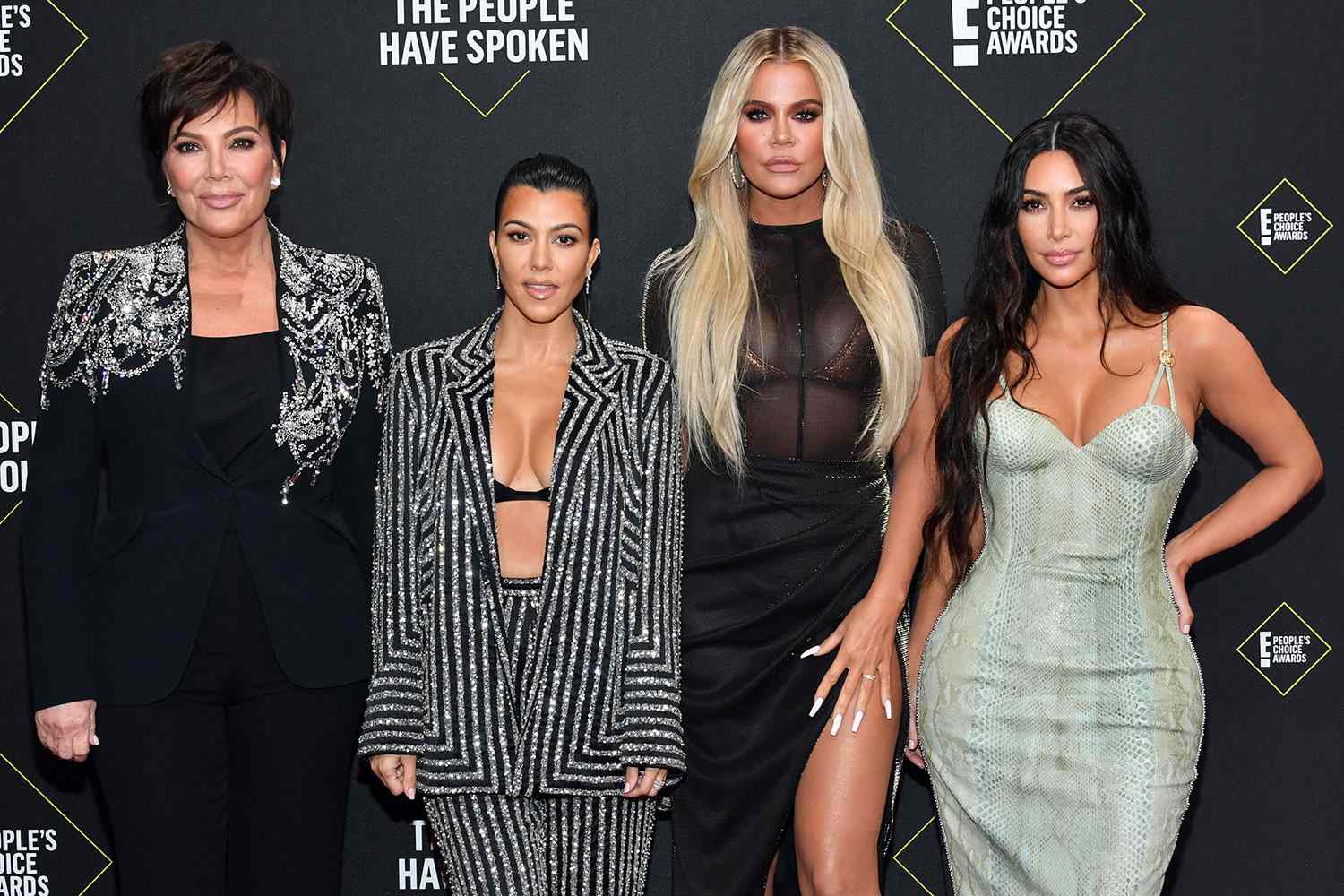 Pictured: (l-r) Kris Jenner, Kourtney Kardashian, KhloÃ© Kardashian, and Kim Kardashian West arrive to the 2019 E! People's Choice Awards held at the Barker Hangar on November 10, 2019 -- NUP_188989 
