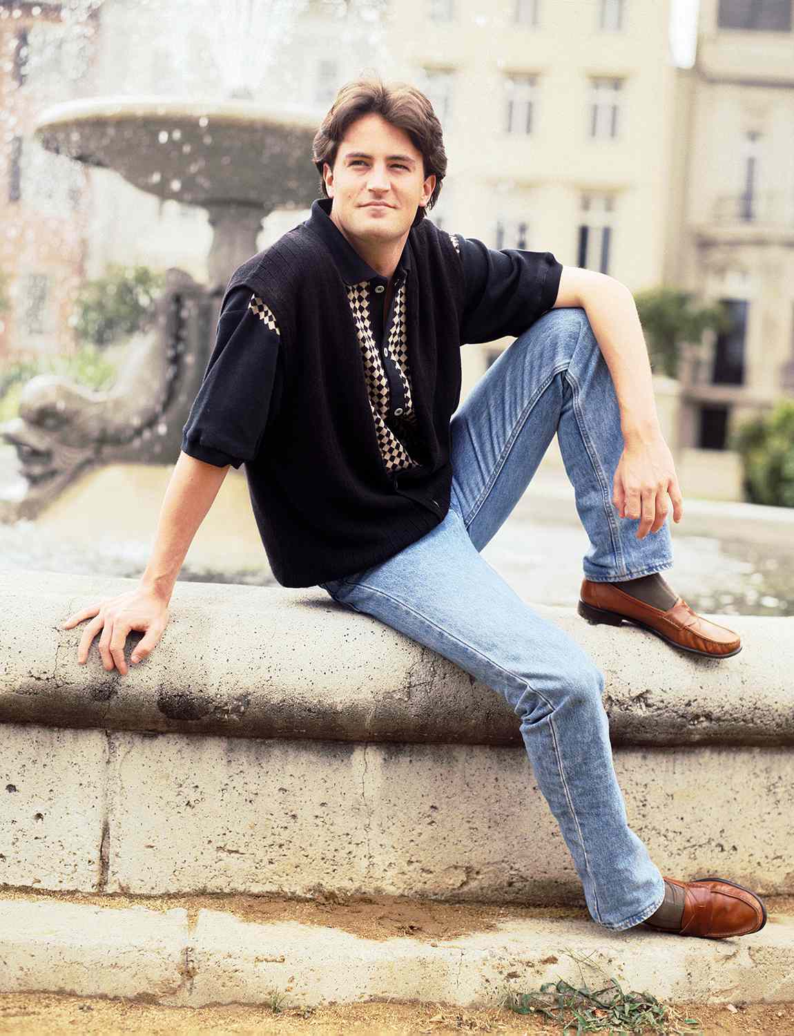 FRIENDS -- Pictured: Matthew Perry as Chandler Bing