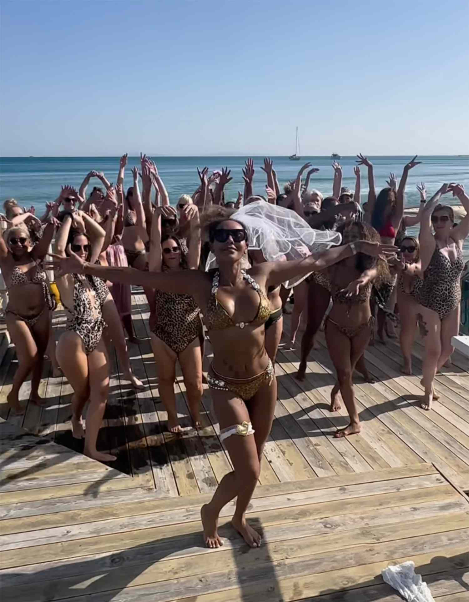 Mel B Celebrates Bachelorette Party — with 36 Loved Ones!