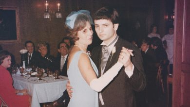 Chase with his mom at his 1968 wedding.