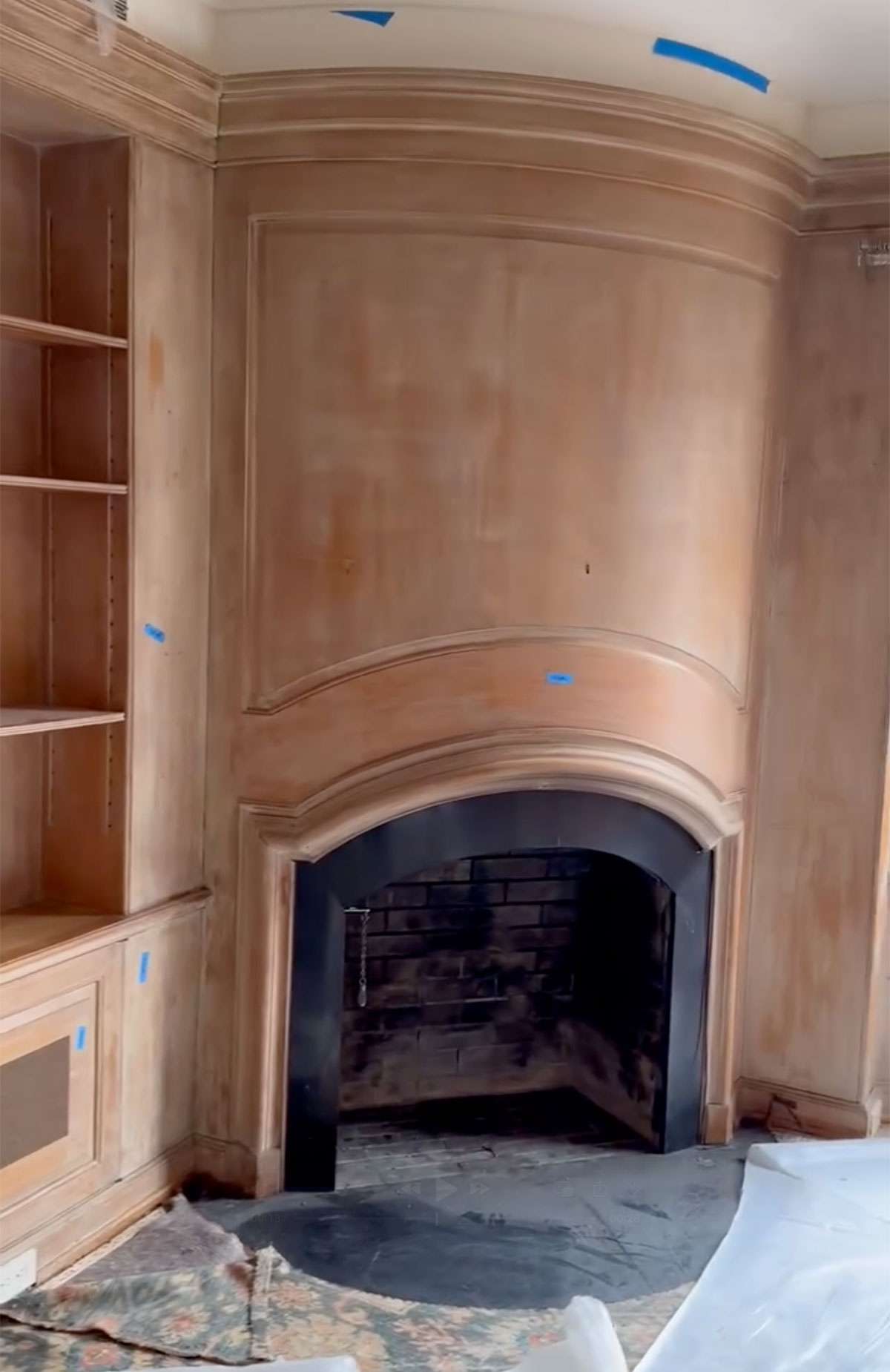 Richard Gere's Former Connecticut Home Is Being Stripped From the Inside Out Ahead of Demolition 