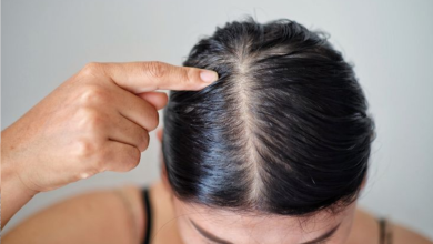 5 quick ways to remove oil from hair when you’re in a super rush