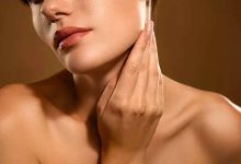 5 facial exercises to practice for a sculpted jawline
