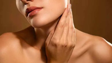 5 facial exercises to practice for a sculpted jawline