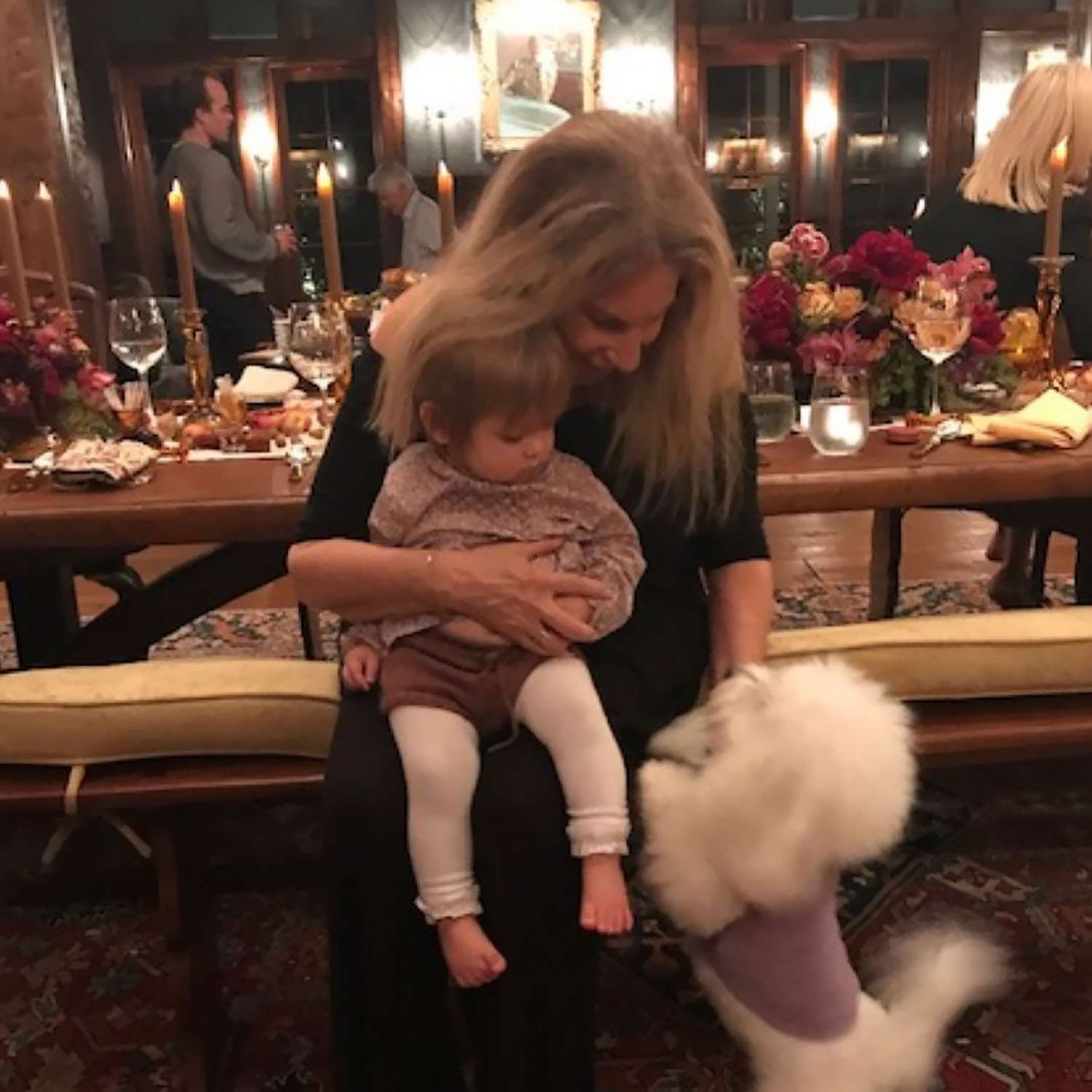 https://www.instagram.com/p/B5gSGEJn28E/ barbrastreisand's profile picture barbrastreisand Verified Nothing lovelier than giving thanks on Thanksgiving for family and friends, and flowers. Edited · 124w