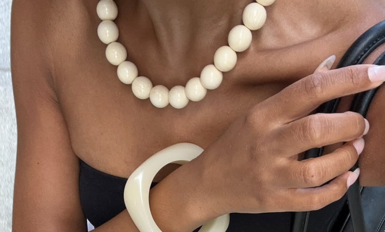 Everyone With Good Taste Is Wearing This Under-$10 Accessory