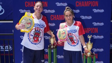 NEW YORK, NEW YORK - JULY 4: Winners Joey Chestnut and Miki Sudo at Nathan