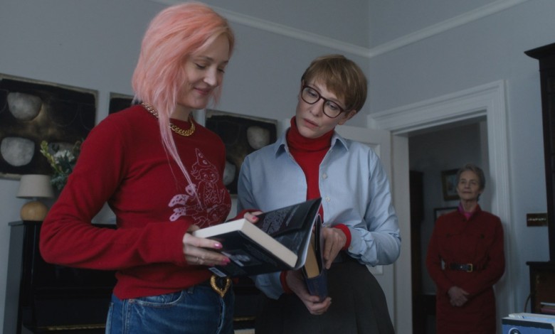Family Relations Get Toasted and Roasted in Teaser for Jim Jarmusch’s ‘Father Mother Sister Brother’