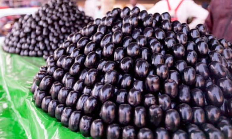How to use Indian black plum aka jamun for hair and skincare