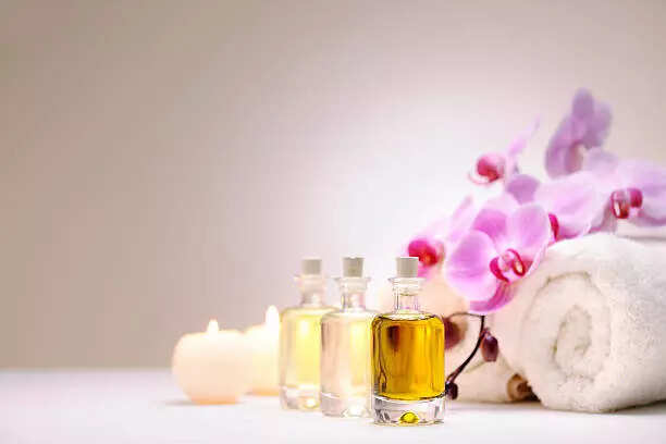 7 aroma oils that balance emotions and calm the mind