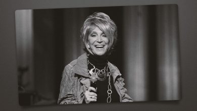 Jeannie Seely performs at the Grand Ole Opry