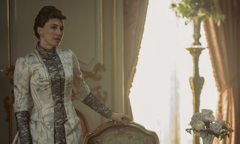 ‘The Gilded Age’ Finale: Carrie Coon on the Huge Price Bertha Pays for Being Right