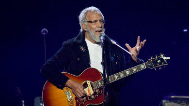 cat-stevens-postpones-book-tour