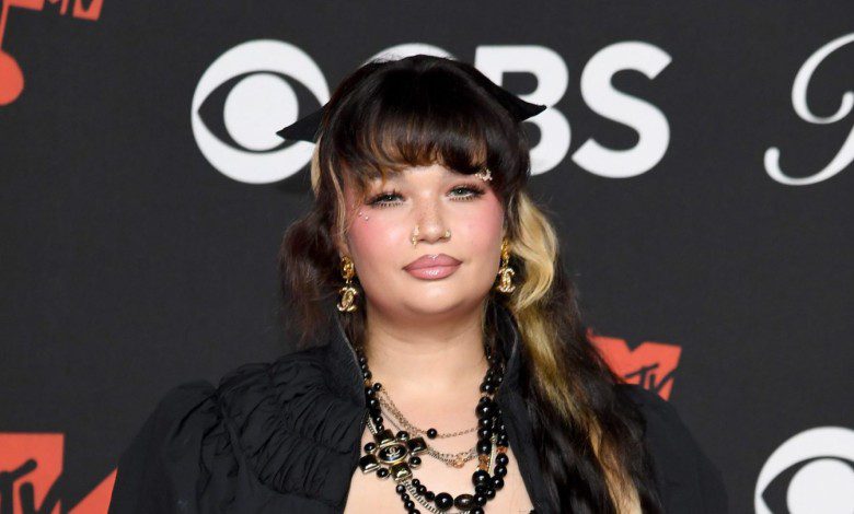 Lola Young Says She’s “Okay” After Collapsing During All Things Go Music Festival Performance