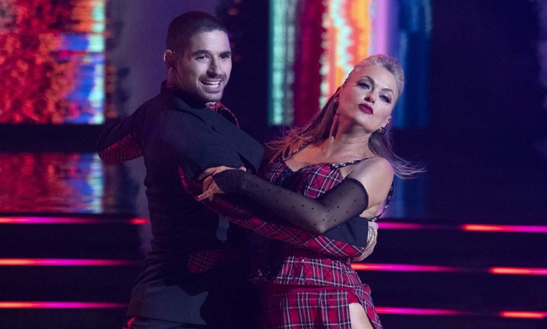 Alan Bersten and Elaine Hendrix on Dancing with the Stars