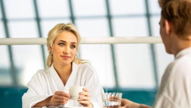 16 Strong Signs He Has Feelings For Another Woman