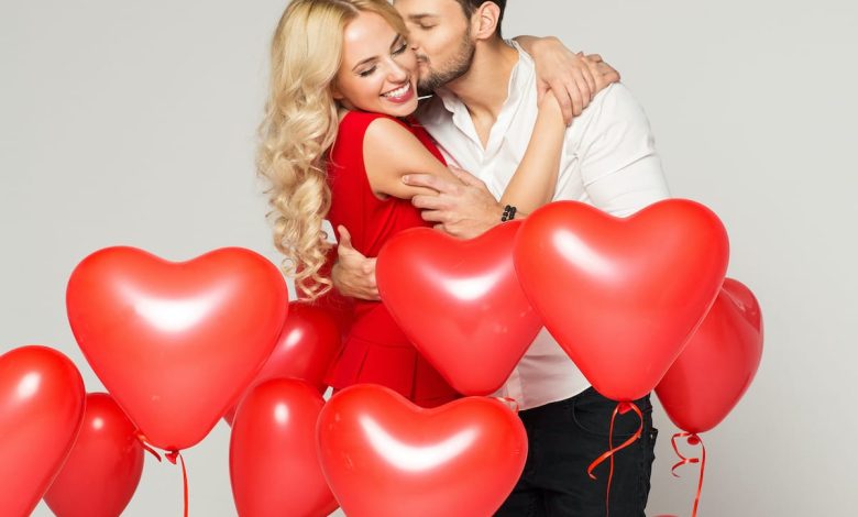 10 Clear Signs 0f True Love from A Man