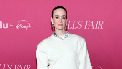 Sarah Paulson attends the world premere of Hulu