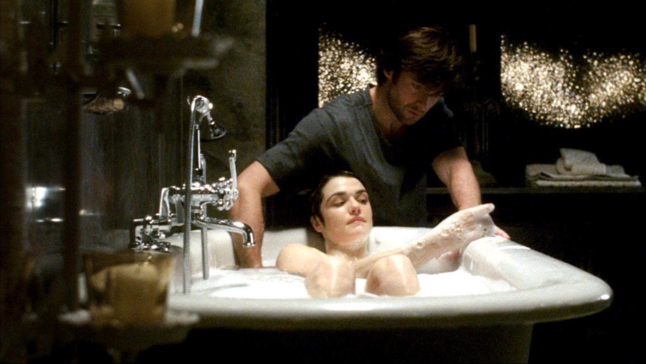 Rachel Weisz and Hugh Jackman in 'The Fountain'