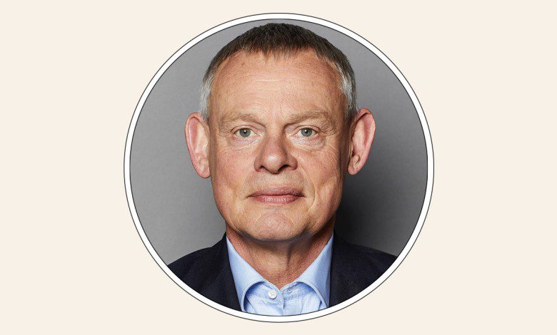 Martin Clunes